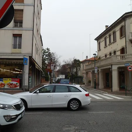 Venezia * מסטרה